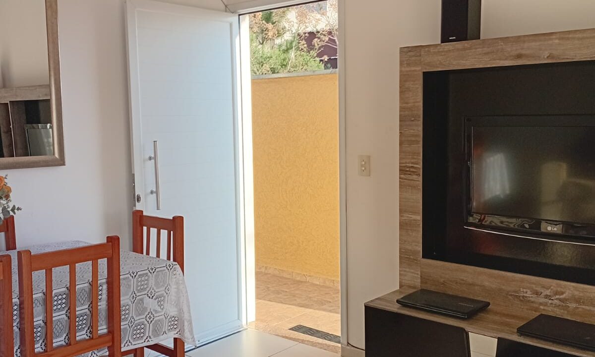 WhatsApp Image 2025-11-04 at 15.42.06 (2)