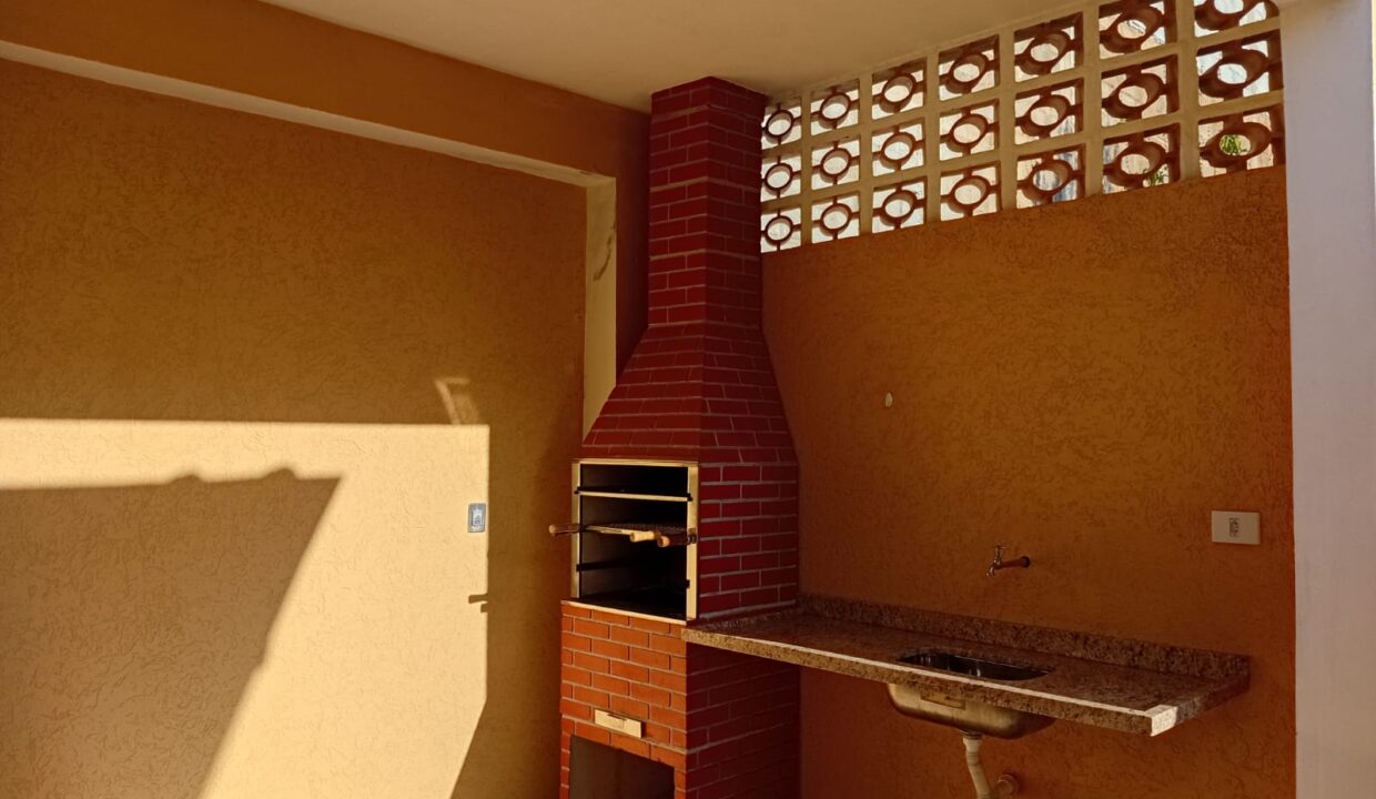 WhatsApp Image 2025-11-04 at 15.42.16 (1)